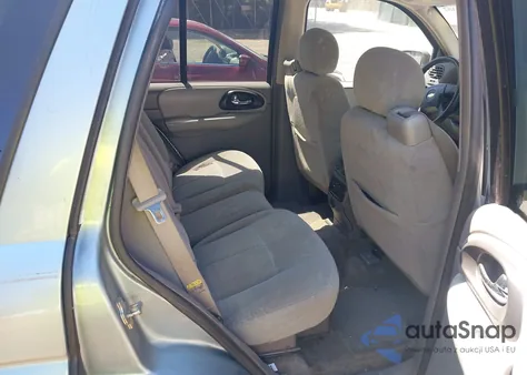 2006 Chevrolet Trailblazer Ls from USA, damaged, VIN 1GNDS13S562308140